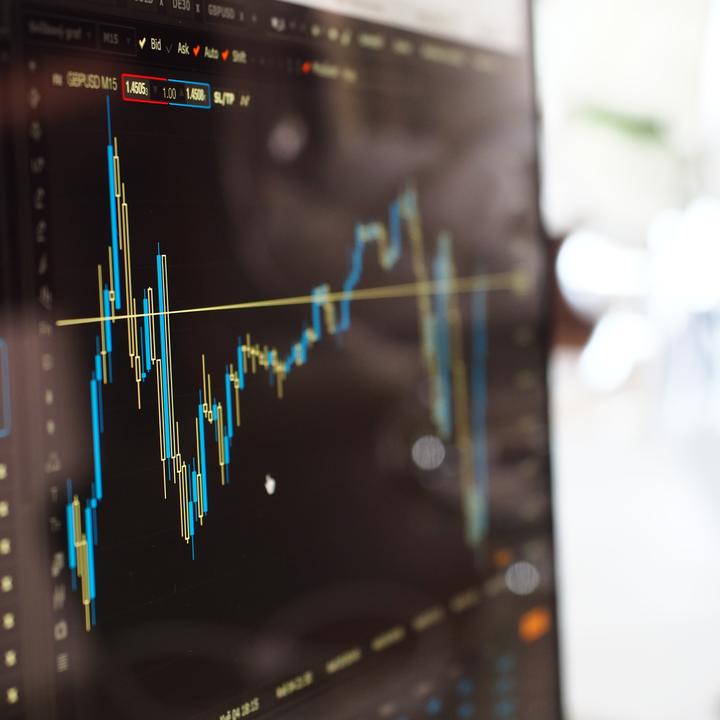 Data graph on a computer screen